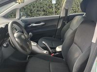 Usata Toyota Auris 90 CV (66 kW) 2010 Grigio Utilitaria