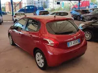 Usata Peugeot 208 Business-Line 68 CV (50 kW) 2014 Rosso Utilitaria