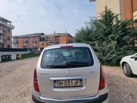 Usata Lancia Musa 90 CV (66 kW) 2007 Grigio Monovolume