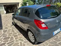 Usata Opel Corsa Edition 86 CV (63 kW) 2013 Grigio Utilitaria