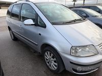 Usata VW Sharan Comfortline 115 CV (84 kW) 2004 Arancione Monovolume