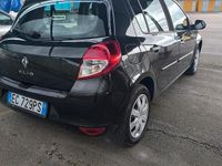 Usata Renault Clio II Luxe 101 CV (74 kW) 2010 Berlina