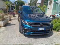 Usata VW Tiguan 200 CV (147 kW) 2021 Blu SUV