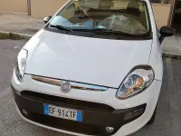 Usata Fiat Punto 75 CV (55 kW) 2010 Bianco Utilitaria
