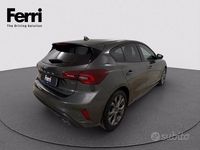 Usata Ford Focus ST-Line 120 CV (88 kW) 2022 Magnetic grey Berlina