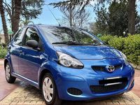 Usata Toyota Aygo Connect Style 68 CV (50 kW) 2011 Blu Utilitaria