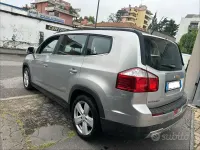 Usata Chevrolet Orlando LTZ 141 CV (103 kW) 2012 Grigio Monovolume