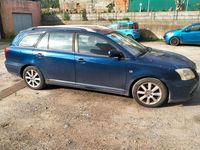 Usata Toyota Avensis 2005 Blu Station wagon
