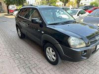 Usata Hyundai Tucson Dynamiq 113 CV (83 kW) 2004 Nero SUV