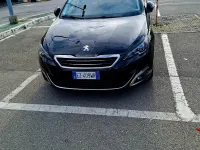 Usata Peugeot 308 120 CV (88 kW) 2015 Nero Berlina