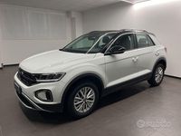 Usata VW T-Roc Life 110 CV (80 kW) 2023 Bianco SUV