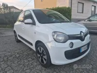 Usata Renault Twingo SE 69 CV (50 kW) 2015 Bianco Utilitaria