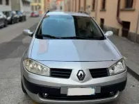Usata Renault Mégane GrandTour Dynamique 111 CV (81 kW) 2005 Grigio Station wagon