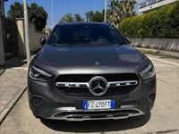 Usata Mercedes GLA200 150 CV (110 kW) 2020 Grigio SUV