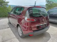 Usata Renault Scénic 110 CV (80 kW) 2014 Monovolume