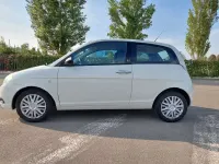Begagnad Lancia Ypsilon 77 HK (56 kW) 2009 Vit Halvkombi