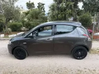 Usata Lancia Ypsilon 71 CV (52 kW) 2012 Utilitaria