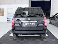 Usata Suzuki Grand Vitara Comfort 130 CV (95 kW) 2011 Nero SUV
