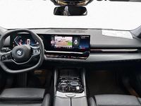 Usata BMW 520 Comfort Edition 197 CV (144 kW) 2024 Bianco alpi Station wagon