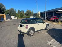 Usata Mini Cooper 122 CV (89 kW) 2011 Bianco Utilitaria
