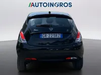 Usata Lancia Ypsilon Silver 69 CV (50 kW) 2023 Nero Utilitaria
