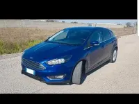 Usata Ford Focus 109 CV (80 kW) 2015 Blu Berlina
