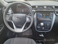 Usata Mahindra KUV100 87 CV (63 kW) 2020 Grigio SUV