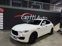 Usata Maserati Levante 349 CV (256 kW) 2021 Bianco SUV