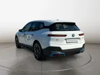 Usata BMW iX 102 kW (139 CV) 2022 Bianco SUV