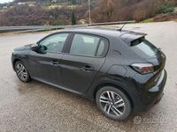 Usata Peugeot 208 S 101 CV (74 kW) 2020 Nero Utilitaria