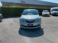 Usata Lancia Ypsilon Gold 69 CV (50 kW) 2024 Blu Utilitaria