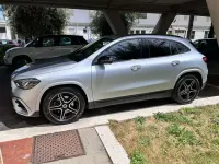 Käytetty Mercedes GLA200 AMG Line Premium Plus 150 HP (110 kW) 2024 Harmaa Katumaasturi