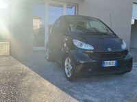 usata Smart ForTwo Coupé 1.0 mhd bianca lim 70cv