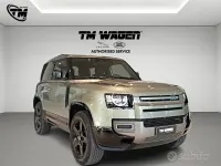 Usata Land Rover Defender 200 CV (147 kW) 2022 Verde SUV