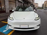 Occasion Tesla Model Y Standard Range 219 kW (299 ch) 2024 Blanc SUV