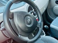 Usata Renault Modus 75 CV (55 kW) 2005 Nero Monovolume