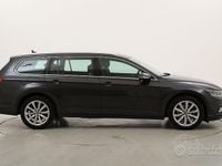 Usata VW Passat Business 150 CV (110 kW) 2022 Grigio Station wagon