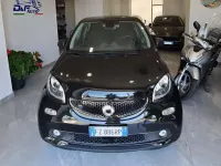 Usata Smart ForFour Electric Drive 41 kW (56 CV) 2019 Nero Utilitaria