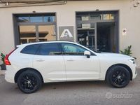 Usata Volvo XC60 Momentum 197 CV (144 kW) 2021 Bianco SUV