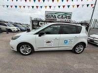 Usata Renault Scénic Bose Edition 110 CV (80 kW) 2012 Bianco Monovolume