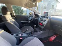 Usata Seat Leon Reference 105 CV (77 kW) 2010 Rosso Berlina