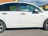 Usata Citroën C3 Exclusive 68 CV (50 kW) 2011 Bianco Utilitaria