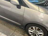 Usata Renault Scénic III 110 CV (80 kW) 2012 Grigio Monovolume