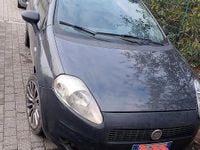 Usata Fiat Punto 75 CV (55 kW) 2011 Grigio Berlina