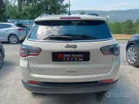 Usata Jeep Compass Limited 140 CV (102 kW) 2019 Bianco SUV