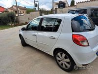 Usata Renault Clio II 85 CV (62 kW) 2010 Bianco Berlina
