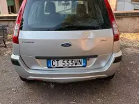 Usata Ford Fusion 68 CV (50 kW) 2005 Grigio Utilitaria
