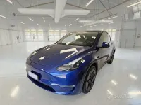 Usata Tesla Model Y 152 kW (208 CV) 2022 Bluazzurro SUV