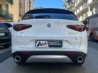 Usata Alfa Romeo Stelvio Executive 190 CV (139 kW) 2019 Bianco SUV