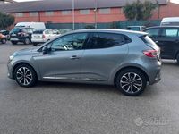 Usata Renault Clio V Techno 90 CV (66 kW) 2024 Grigio Berlina